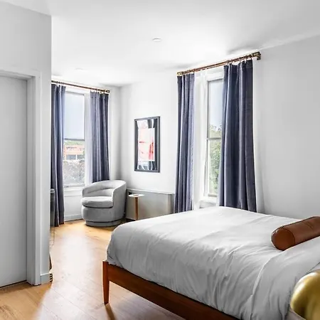 Canal View, Dtwn Historic Hotel, Fiber Internet, Room # 209